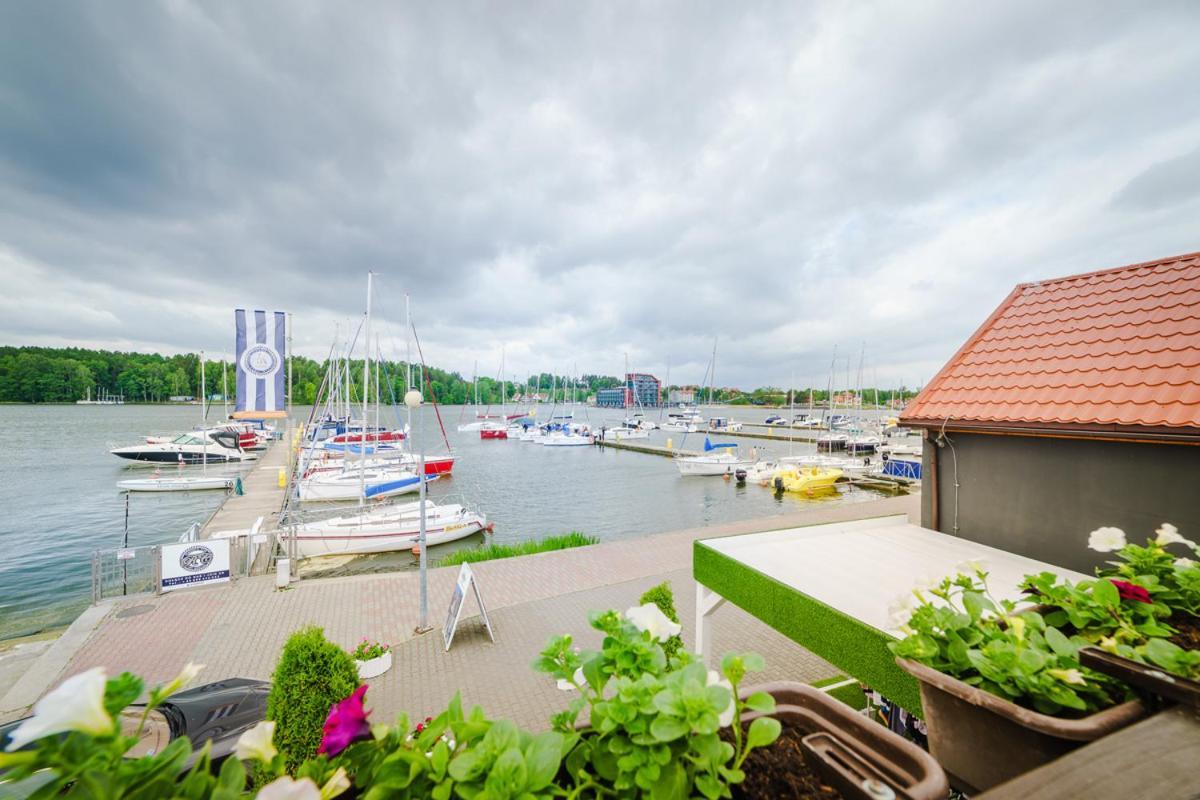 Mikołajki Apartamenty Portowe מראה חיצוני תמונה