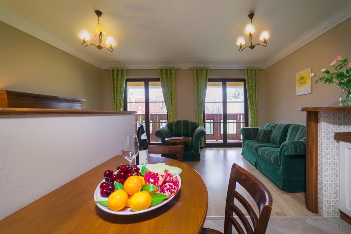 Mikołajki Apartamenty Portowe מראה חיצוני תמונה